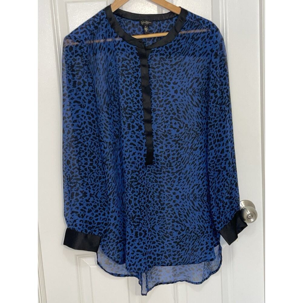 Jessica Simpson Women’s 1/2 Hidden Button Up‎ Long Sleeve Shirt Size Large
